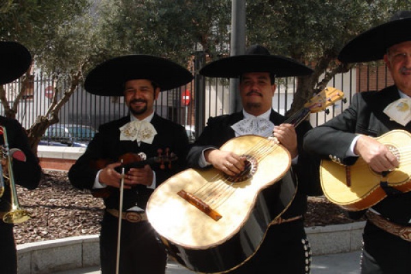 MARIACHIS EN MADRID